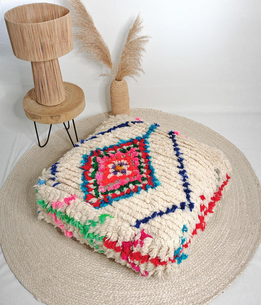 Marokkanischer Pouf, Berber Bodenkissen bunt und flauschig, Sitzkissen aus Wolle, Vintage Kissen, Boho Sitzkissen Beni Ourain